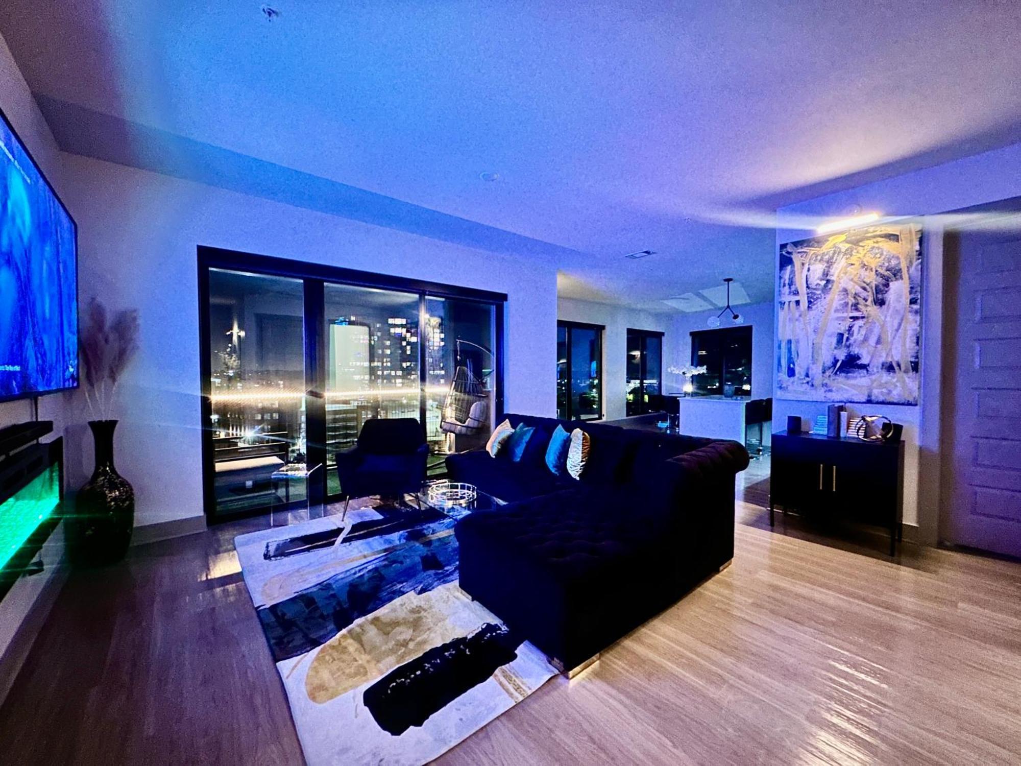 Modern Luxury At The Interlock Apartment Atlanta Exterior photo