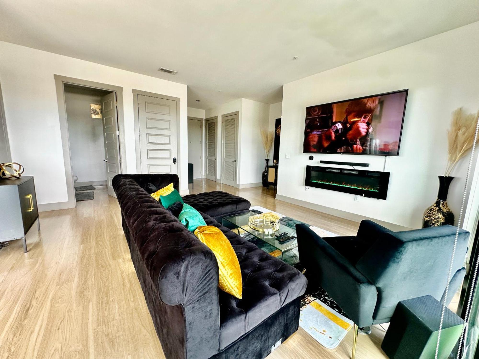 Modern Luxury At The Interlock Apartment Atlanta Exterior photo